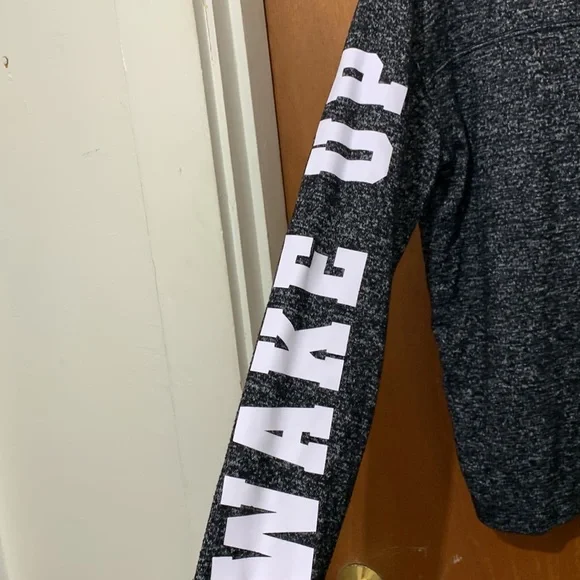 Pink long sleeve tee - Picture 3 of 4